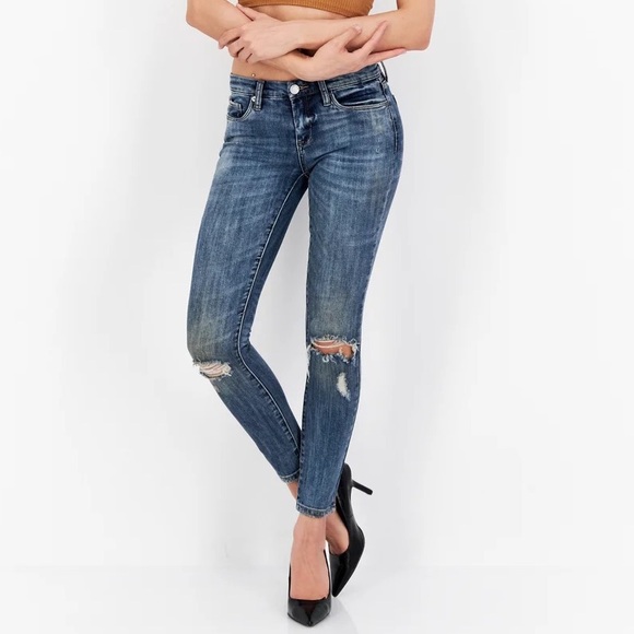 Blank NYC Classique Cropped Skinny Fit Distressed Denim Jeans Size 28 - Picture 2 of 6